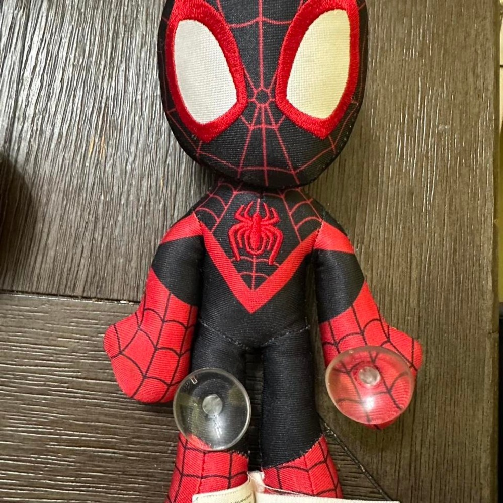 Marvel Spidey and his Amazing‎ Friends Web Clingers Plush